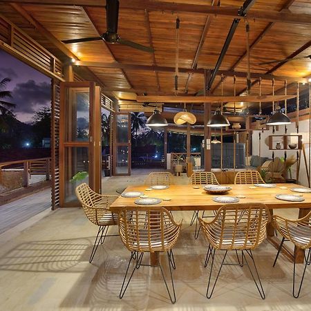 Villa Sakura. Luxury 3 Bedroom Villa. เซอลงเบอลานัก ภายนอก รูปภาพ