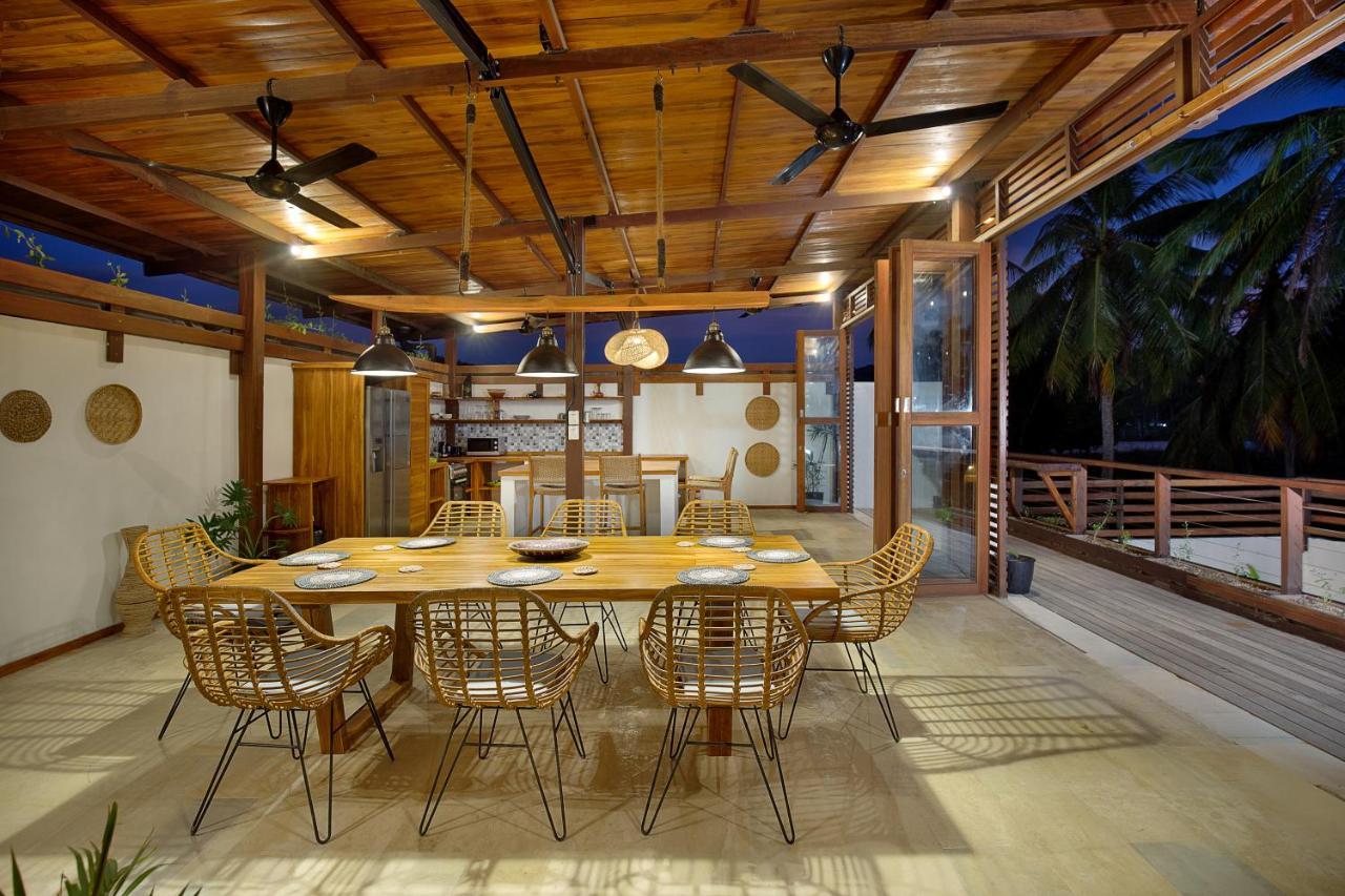 Villa Sakura. Luxury 3 Bedroom Villa. เซอลงเบอลานัก ภายนอก รูปภาพ