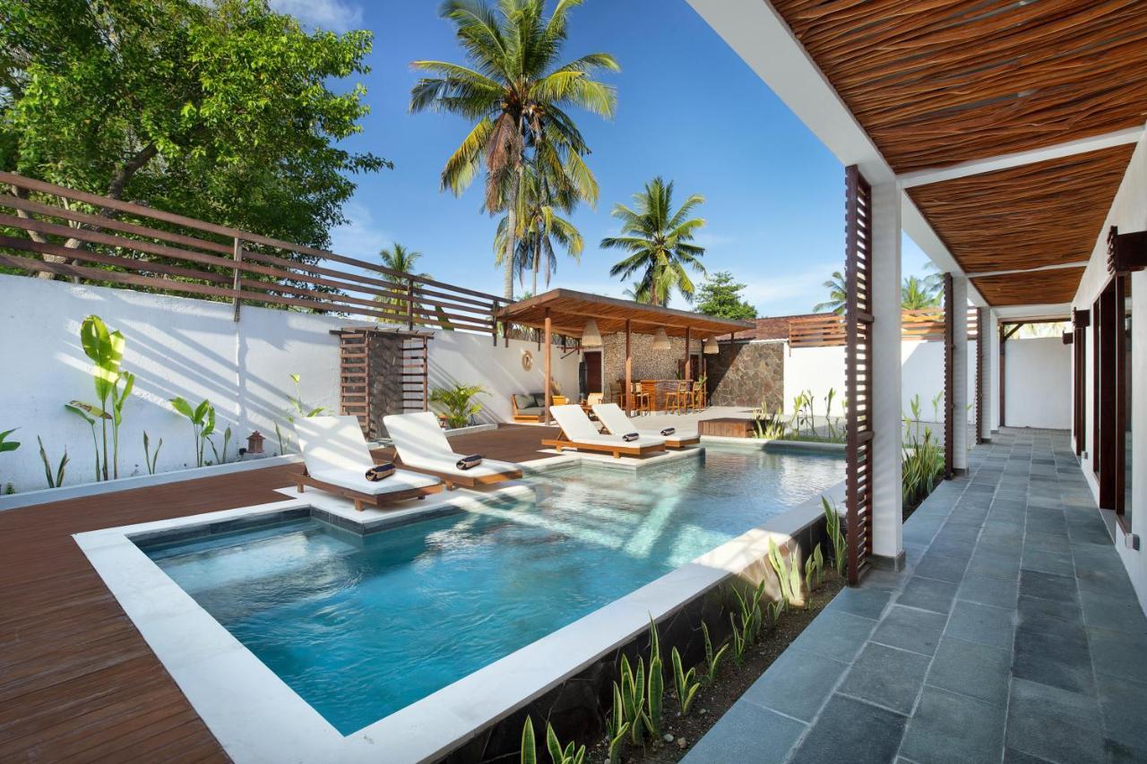 Villa Sakura. Luxury 3 Bedroom Villa. เซอลงเบอลานัก ภายนอก รูปภาพ